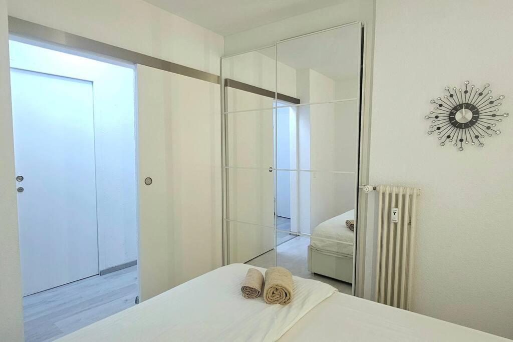 Idyllische Ferienwohnung In Биссоне Экстерьер фото